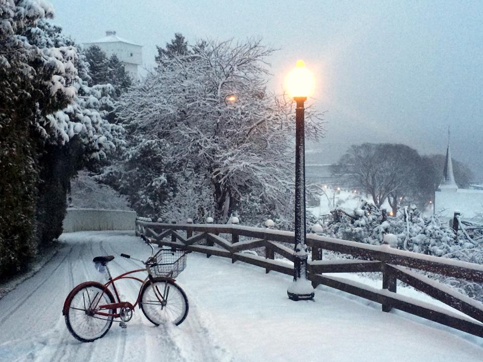 Winter weather on Mackinac Island features lots of snow and cold temperatures that often are below freezing.
